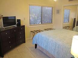 Fabulous one Bedroom in West Bay