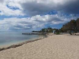 Fabulous one Bedroom in West Bay