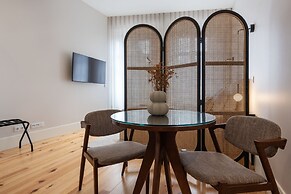 Ando Living - Flores 200 House