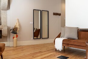 Ando Living - Flores 200 House