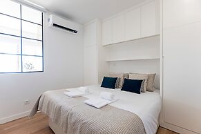 Urban House by LovelyStay