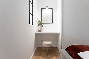 Urban House by LovelyStay
