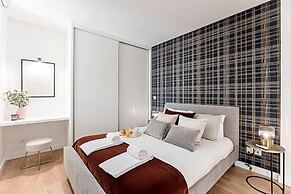 Urban House by LovelyStay