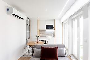 Urban House by LovelyStay