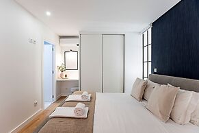 Urban House by LovelyStay