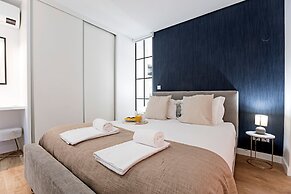 Urban House by LovelyStay