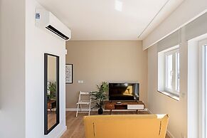 Urban House by LovelyStay