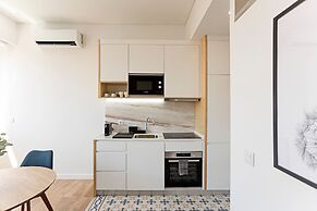 Urban House by LovelyStay
