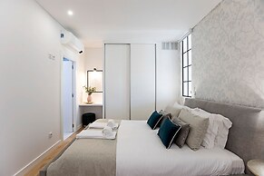Urban House by LovelyStay