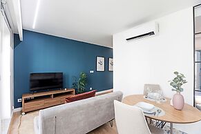Urban House by LovelyStay