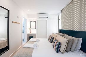 Urban House by LovelyStay