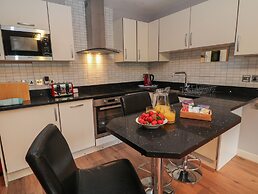 Flat 5 Fairwinds