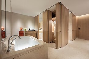 InterContinental Wuxi Taihu New City by IHG