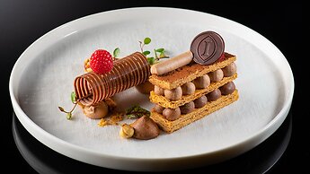 InterContinental Wuxi Taihu New City by IHG