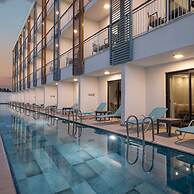 Arcanus Hotels Trendline Side