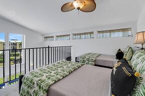 21602 Indian Bayou Dr-left Side