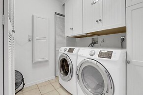 21600 Indian Bayou Dr-right Side