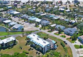 21600 Indian Bayou Dr-right Side