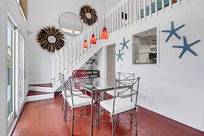 21600 Indian Bayou Dr-right Side