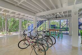 21600 Indian Bayou Dr-right Side