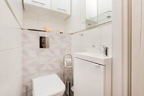 Gdańsk Family Apartment by Renters