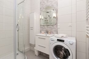 Gdańsk Family Apartment by Renters