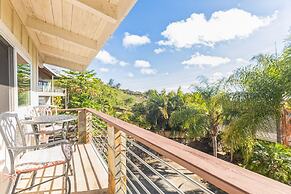 Cozy Sunset Views W/ Lanai - Close To Beach 1 Bedroom Home by RedAwnin