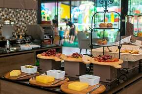 Rawayana Central Park Villas