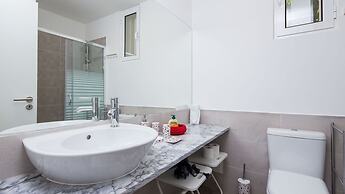 Designer Flats in Lapa by LovelyStay