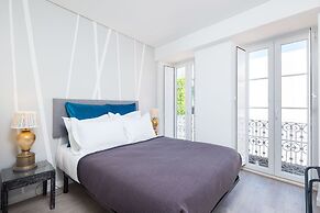Designer Flats in Lapa by LovelyStay