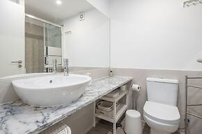Designer Flats in Lapa by LovelyStay