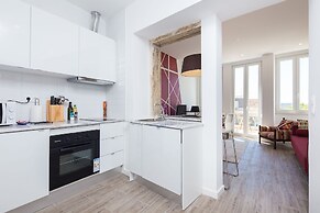 Designer Flats in Lapa by LovelyStay