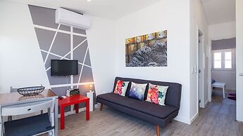 Designer Flats in Lapa by LovelyStay