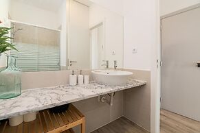 Designer Flats in Lapa by LovelyStay