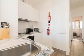 Designer Flats in Lapa by LovelyStay