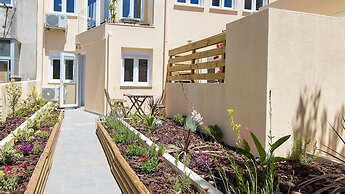Designer Flats in Lapa by LovelyStay