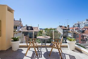 Designer Flats in Lapa by LovelyStay