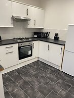 Impeccable 2-bed House in Liverpool
