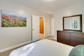 Blue Ridge Mountain Retreat: Deck & Sunroom!