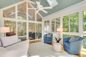 Blue Ridge Mountain Retreat: Deck & Sunroom!
