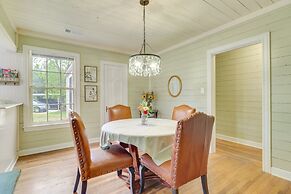 Charming Bryan Home - 3 Mi to Kyle Field!