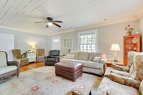 Charming Bryan Home - 3 Mi to Kyle Field!