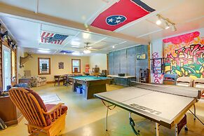 Tennessee Farm Vacation Rental w/ Game Room!