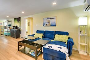 Pet-friendly Freeport Vacation Rental w/ Deck!