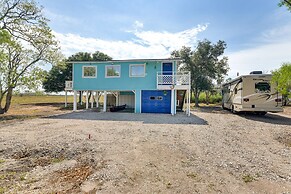 Pet-friendly Freeport Vacation Rental w/ Deck!