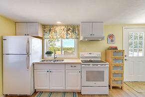 Pet-friendly Freeport Vacation Rental w/ Deck!