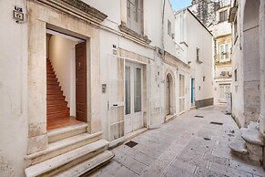 3409 Casa del Vico by Barbarhouse