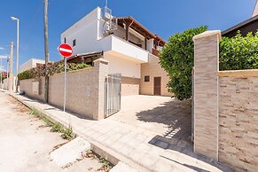 3525 Casa di Giada by Barbarhouse