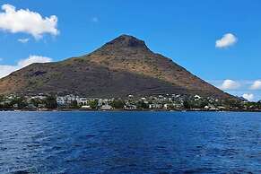 Rooftop Garden Jacuzzi Luxury Villa