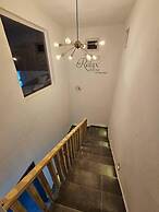 Rooftop Garden Jacuzzi Luxury Villa